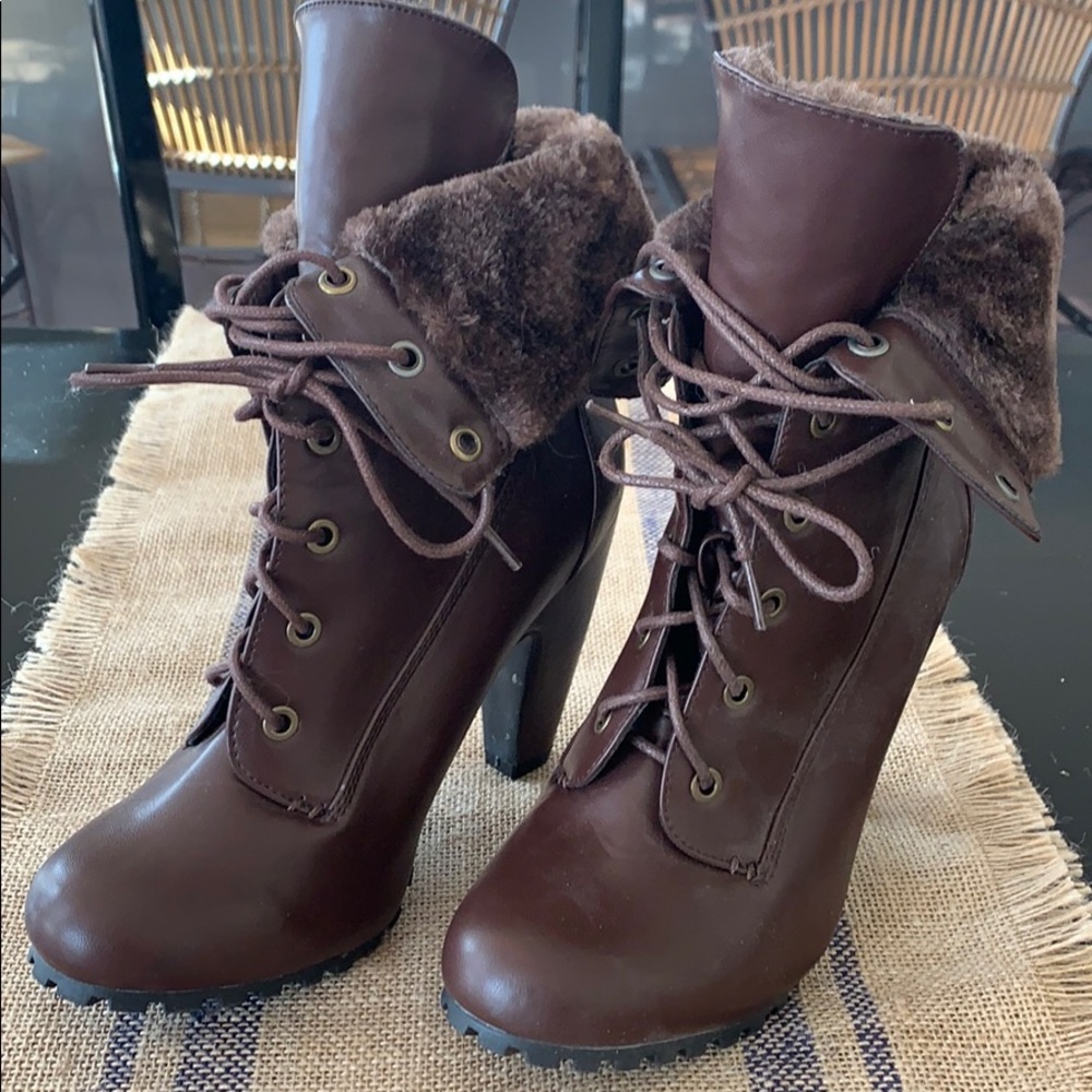 Bamboo ankle boots